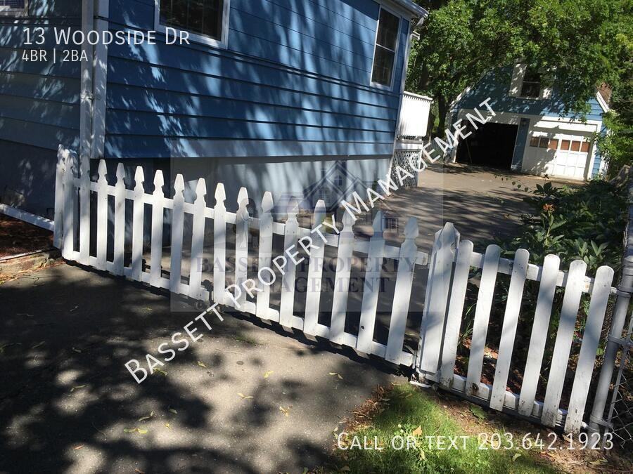 13 Woodside Dr - Photo 3 of 32
