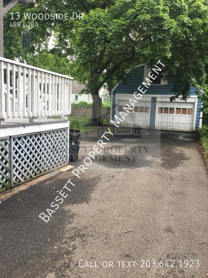 13 Woodside Dr - Photo 4 of 32