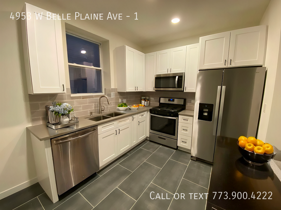 4953 W Belle Plaine Ave #1 - Photo 3 of 5