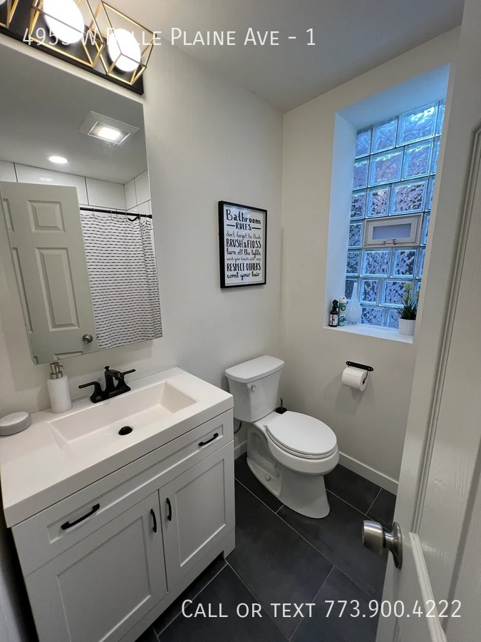 4953 W Belle Plaine Ave #1 - Photo 4 of 5