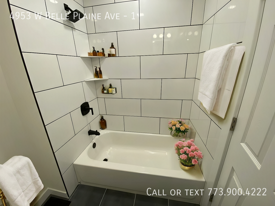4953 W Belle Plaine Ave #1 - Photo 5 of 5