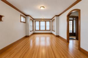 featured image of 1900 Highland Ave #1F