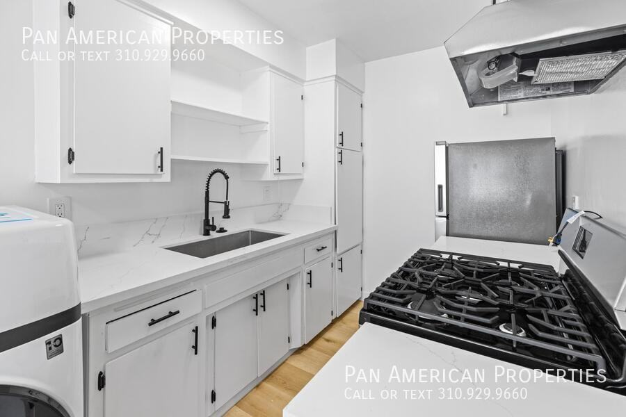 10736 Shire Pl #3 - Photo 5 of 15