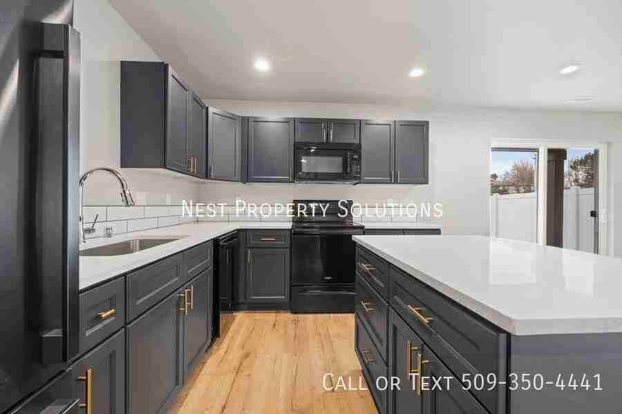 338 W 6th St - Photo 7 of 21