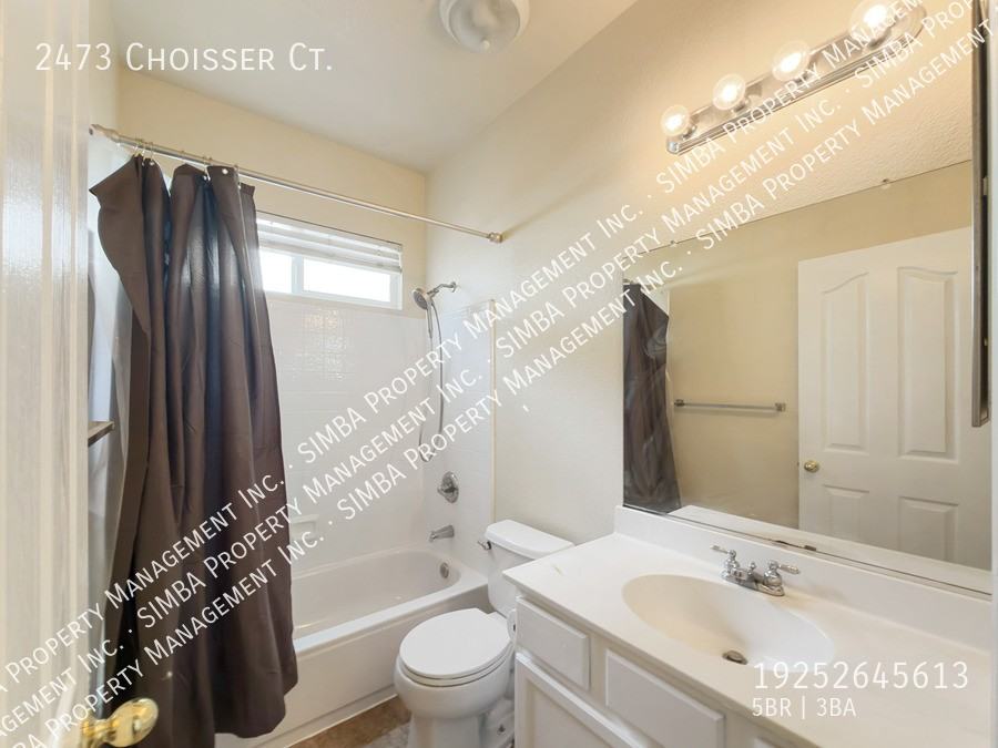2473 Choisser Ct - Photo 6 of 50