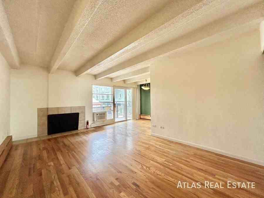 200 N Pearl St #206 - Photo 7 of 14
