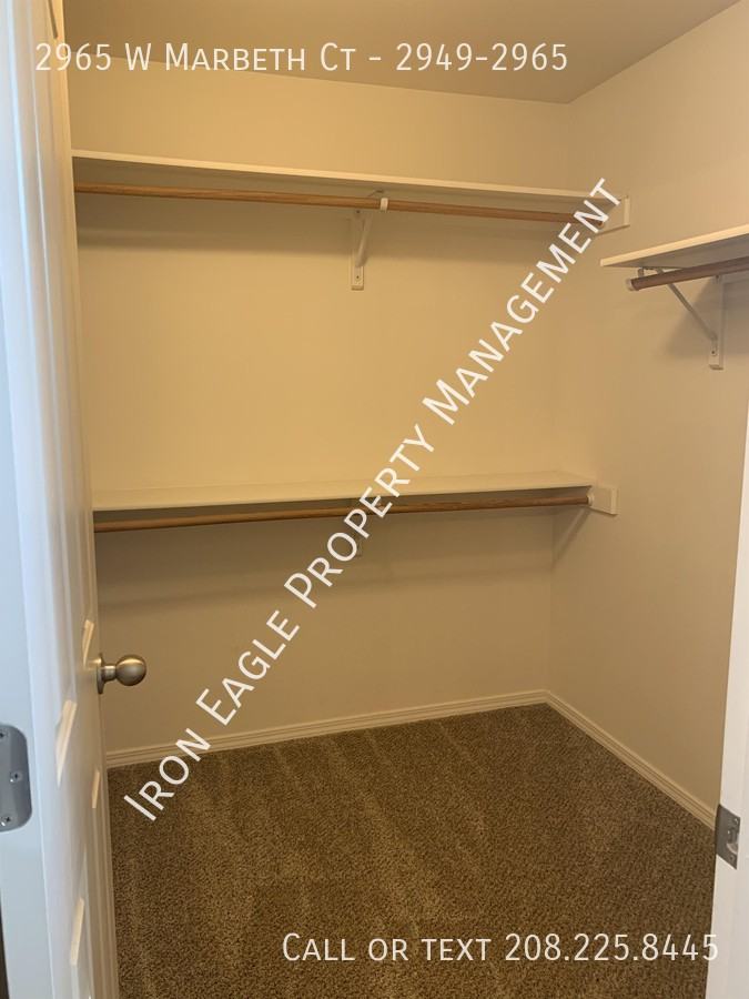 2965 W Marbeth Ct #2949-2965 - Photo 7 of 11