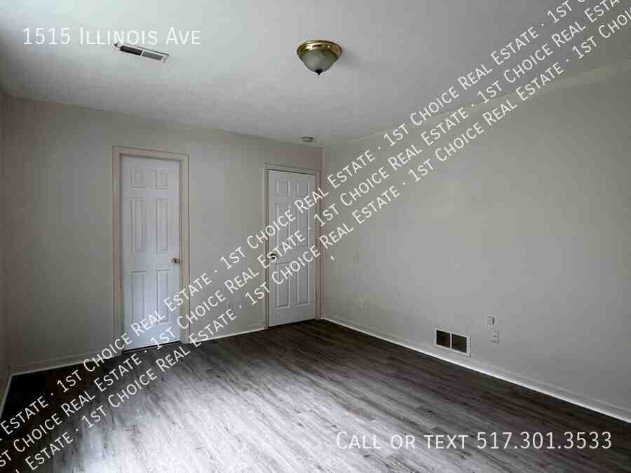 1515 Illinois Ave - Photo 7 of 24