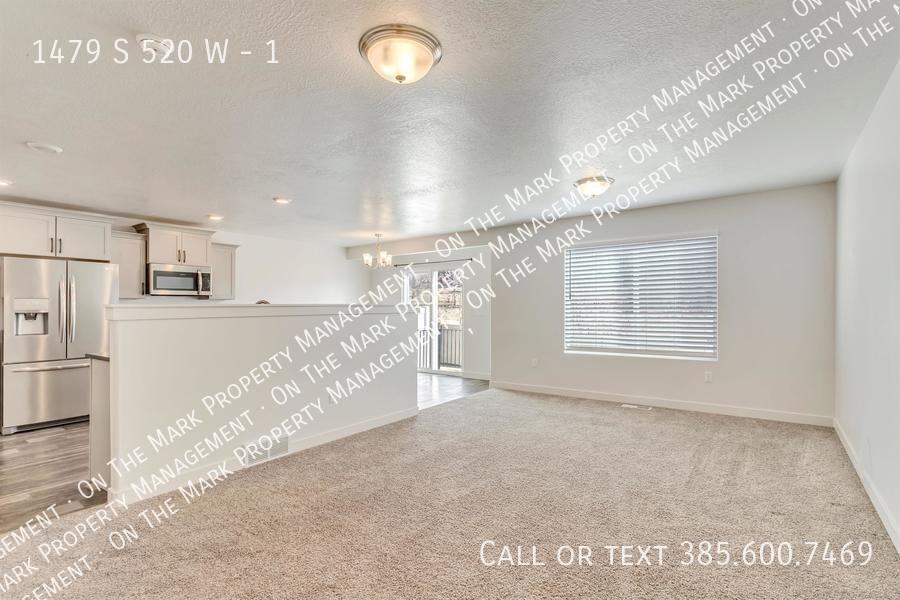 1479 S 520 W #1 - Photo 3 of 22