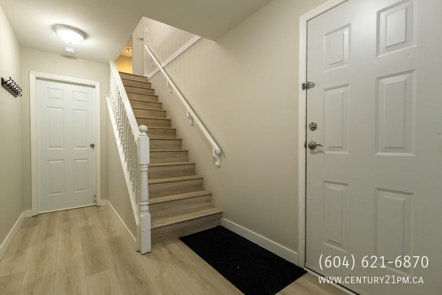 34660 6th Ave #MAIN - Photo 3 of 29