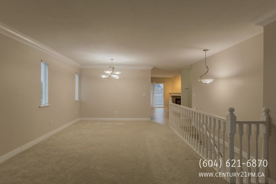 34660 6th Ave #MAIN - Photo 7 of 29