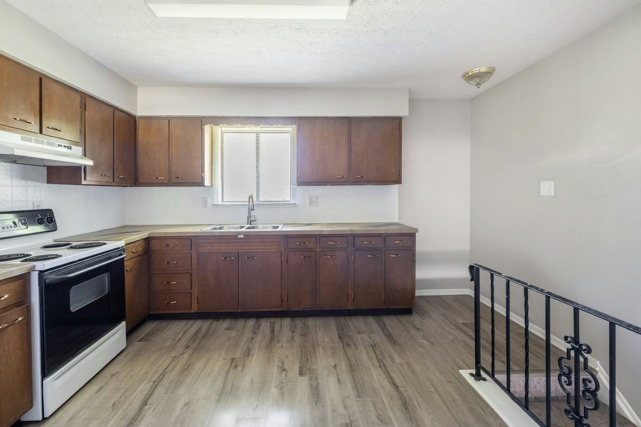 4201 Cottage Grove Road, Unit 4201 - Photo 6 of 16