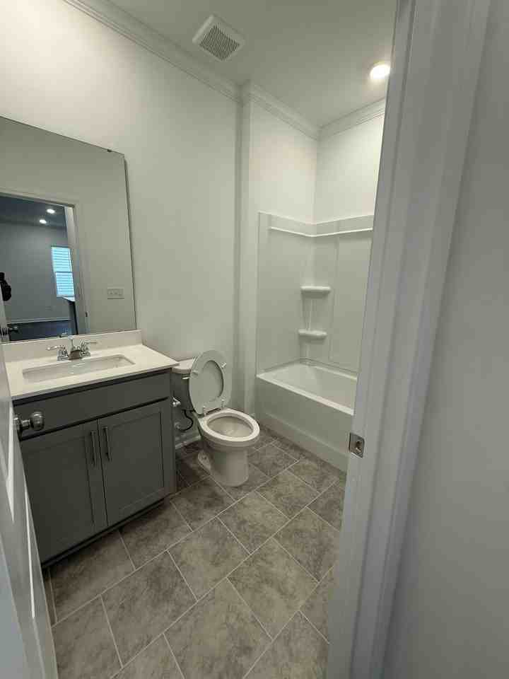 370 Beachcomber Drive - Photo 6 of 31