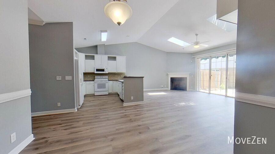 5006 Carleton Dr #94 - Photo 5 of 43