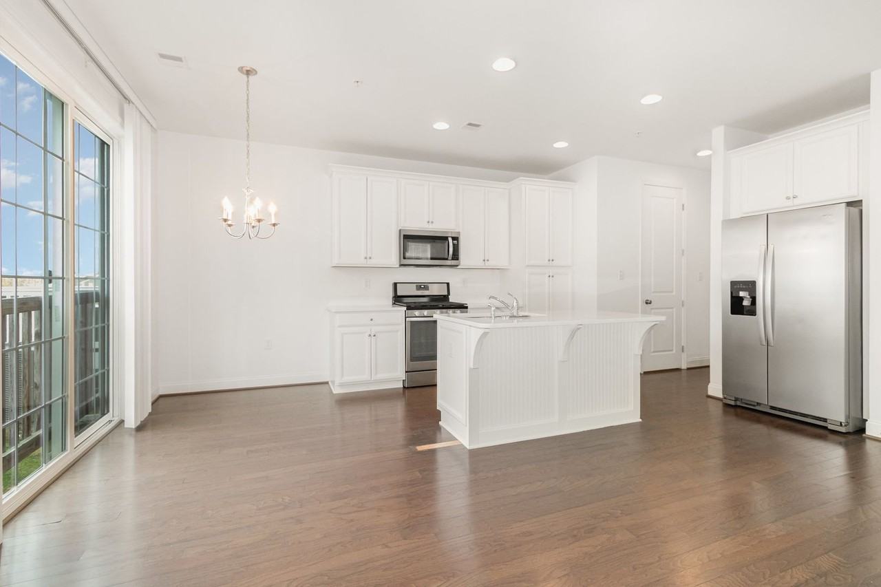 3257 Lark Way - Photo 6 of 27