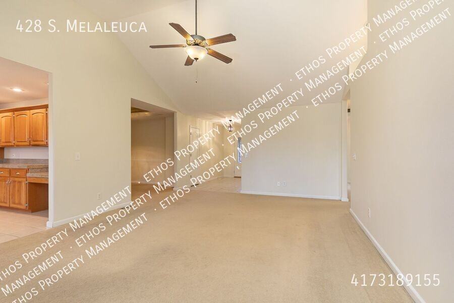 428 Melaleuca Dr - Photo 6 of 18