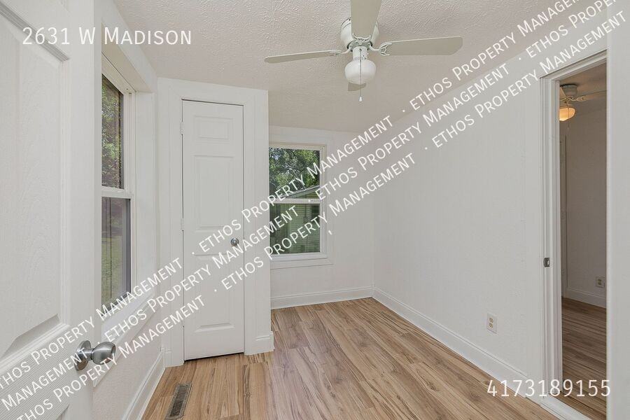 2631 W Madison St - Photo 7 of 12