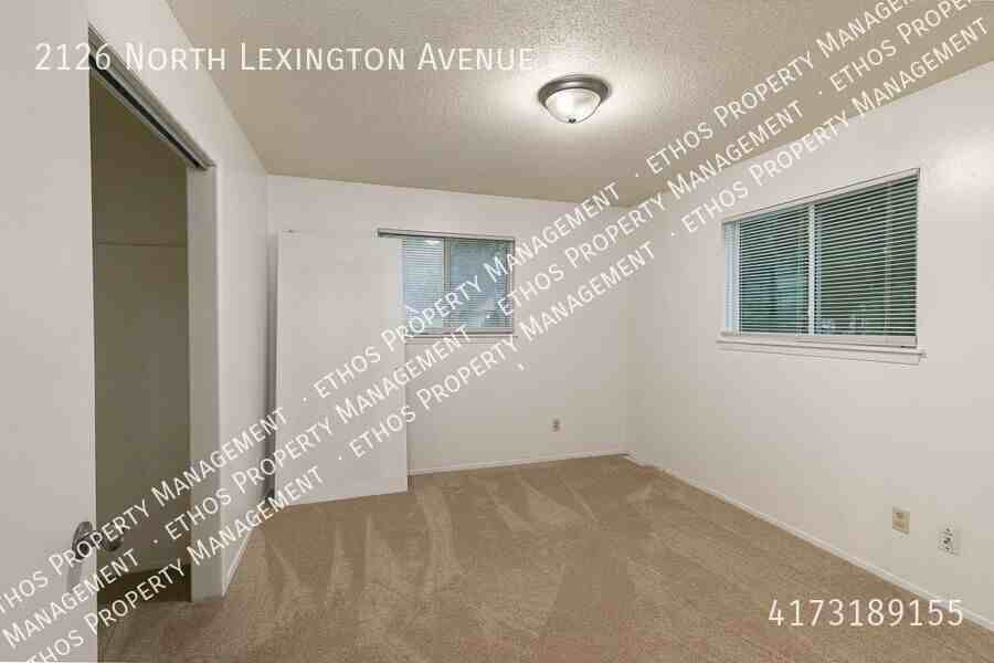2126 N Lexington Ave - Photo 7 of 12