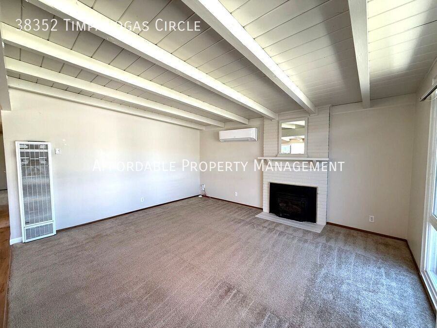 38352 Timpanogas Cir - Photo 2 of 19