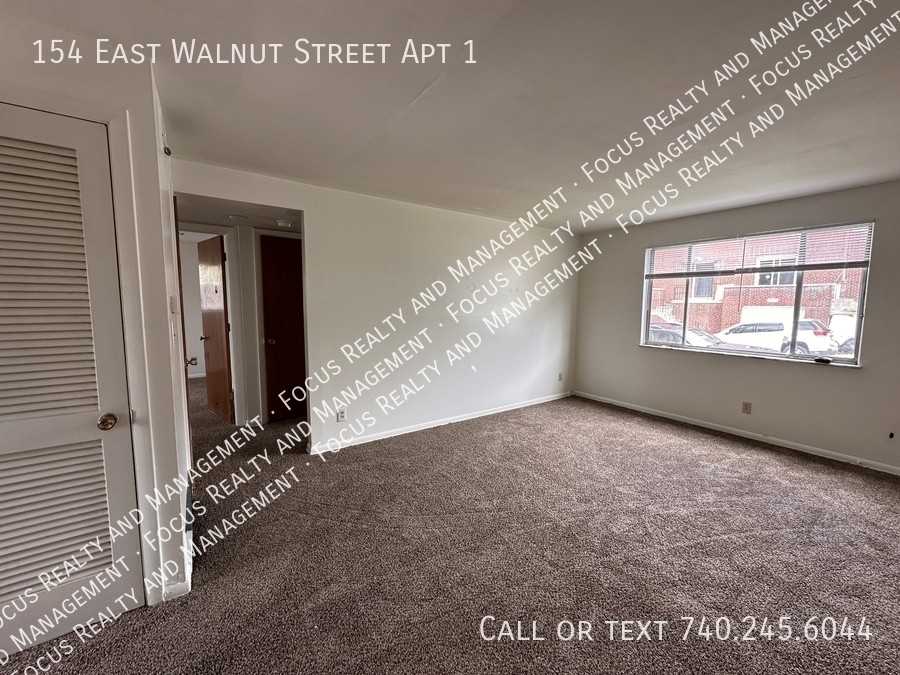 154 E Walnut St Apt 1 - Photo 2 of 7
