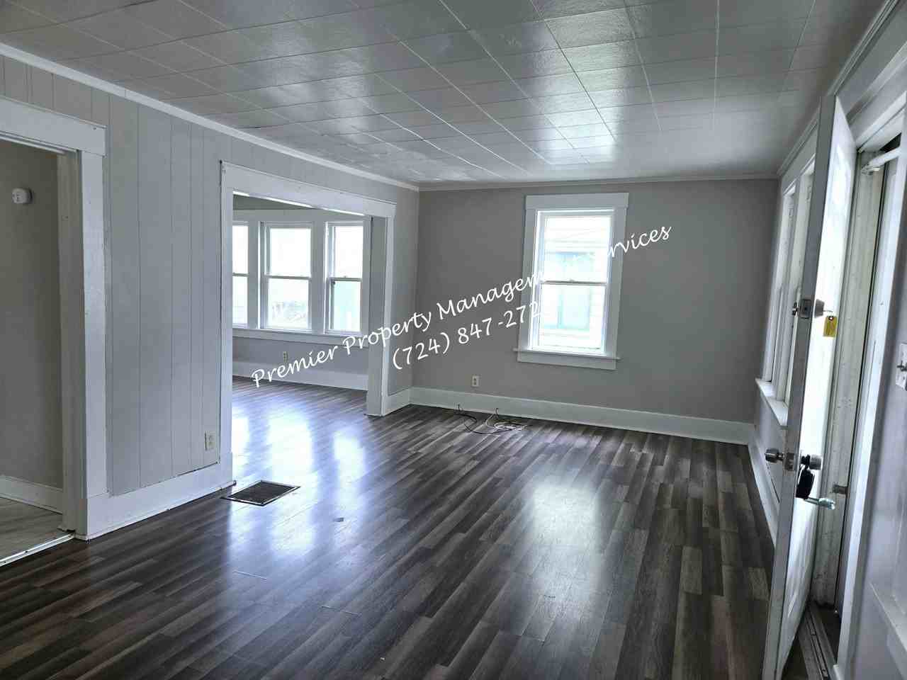 201 Mills Way - Photo 5 of 23