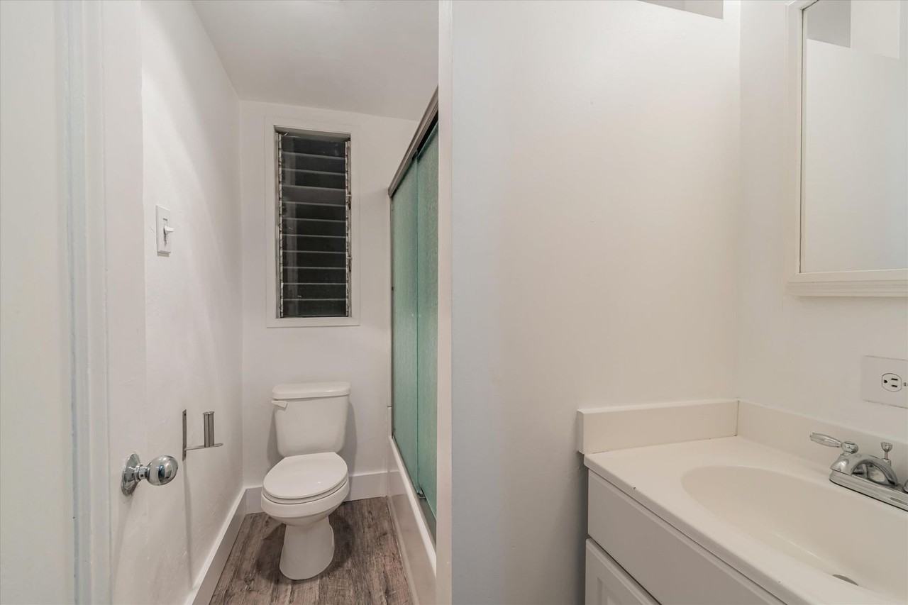 1550 Fillmore St #401 - Photo 4 of 8