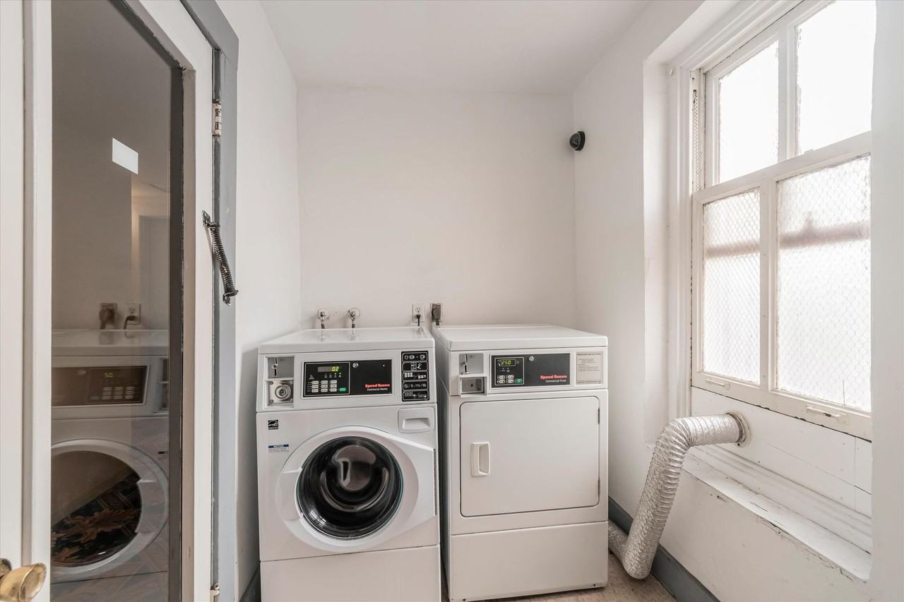 1550 Fillmore St #401 - Photo 6 of 8