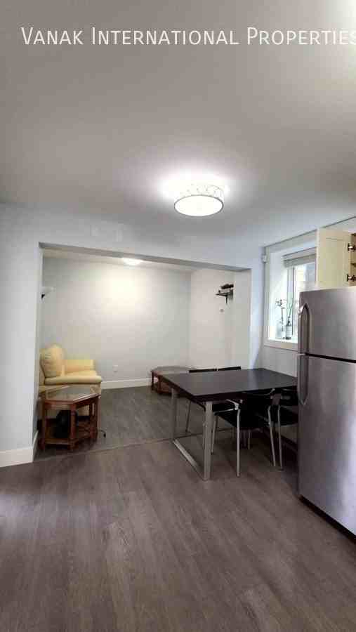 3771 Frances St - Photo 3 of 13