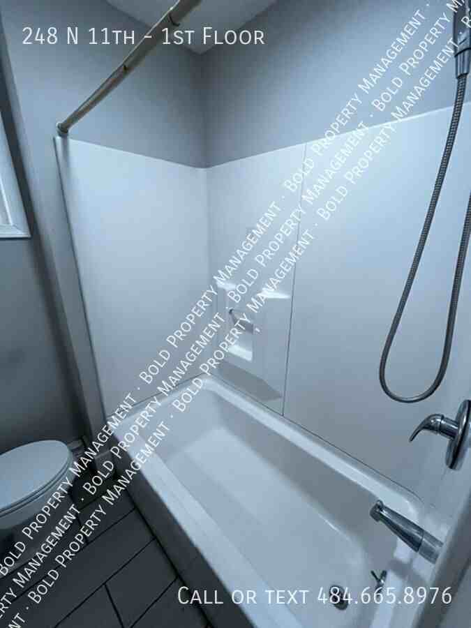 248 N 11th St #1stFL - Photo 5 of 7