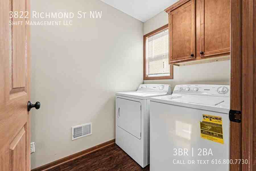 3822 Richmond St Nw - Photo 7 of 17