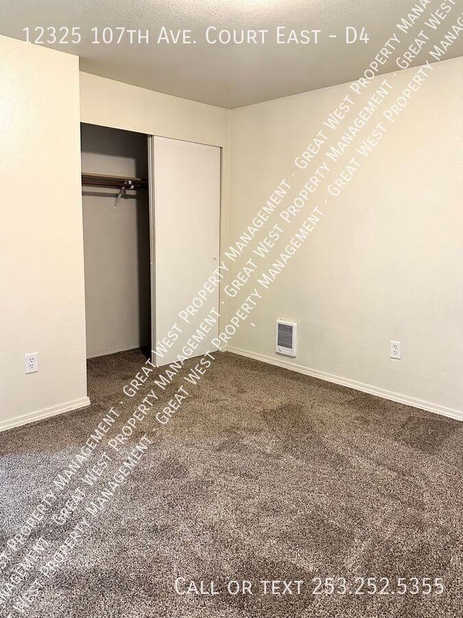 12325 107th Avenue Ct E #D4 - Photo 6 of 29