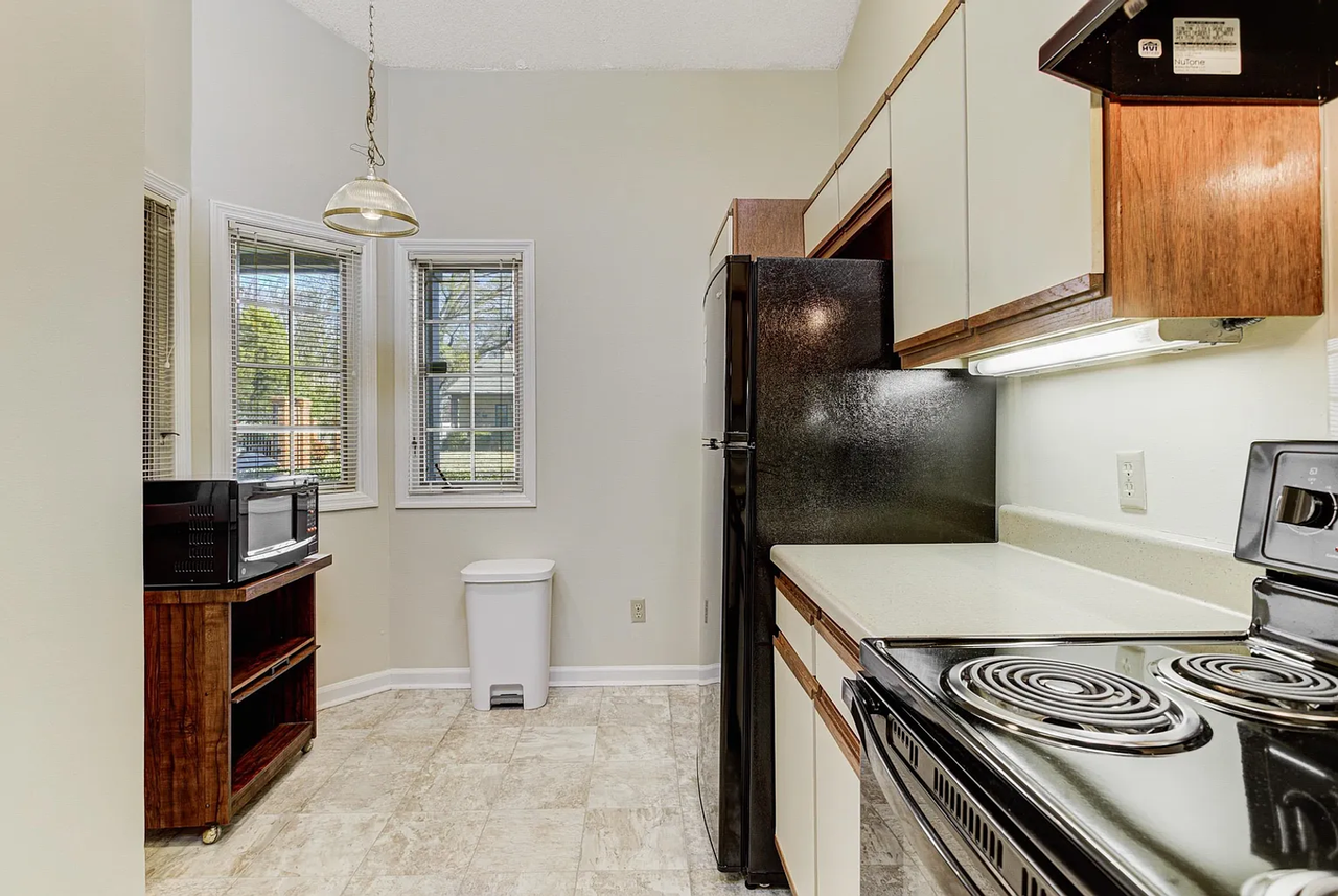 5013 Scheibler Rd #C1 - Photo 7 of 24