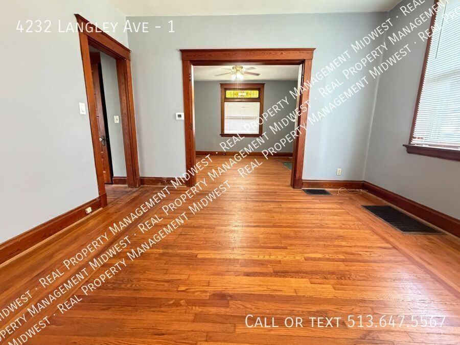 4232 Langley Ave #1 - Photo 4 of 13