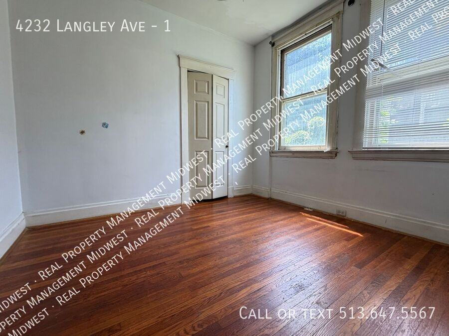 4232 Langley Ave #1 - Photo 7 of 13