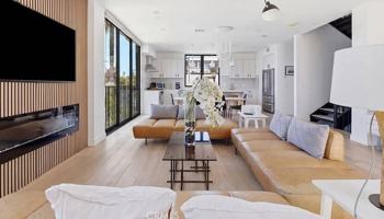 featured image of 2432 Penmar Ave #201