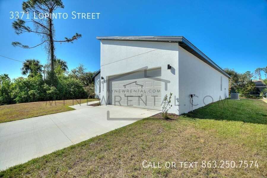 3371 Lopinto St - Photo 4 of 35