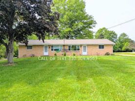 3302 Highland Park NE - Photo 1 of 1