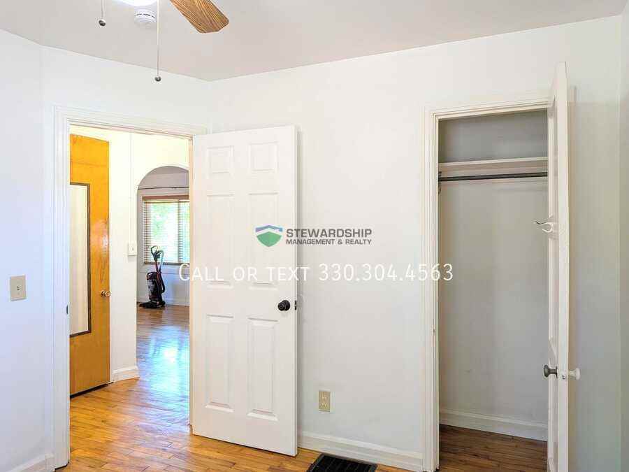 1512 Forest Ave Se - Photo 7 of 17