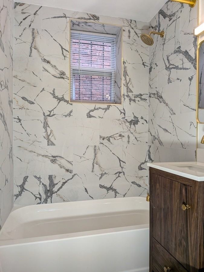 320 Eastern Pkwy - Photo 4 of 8