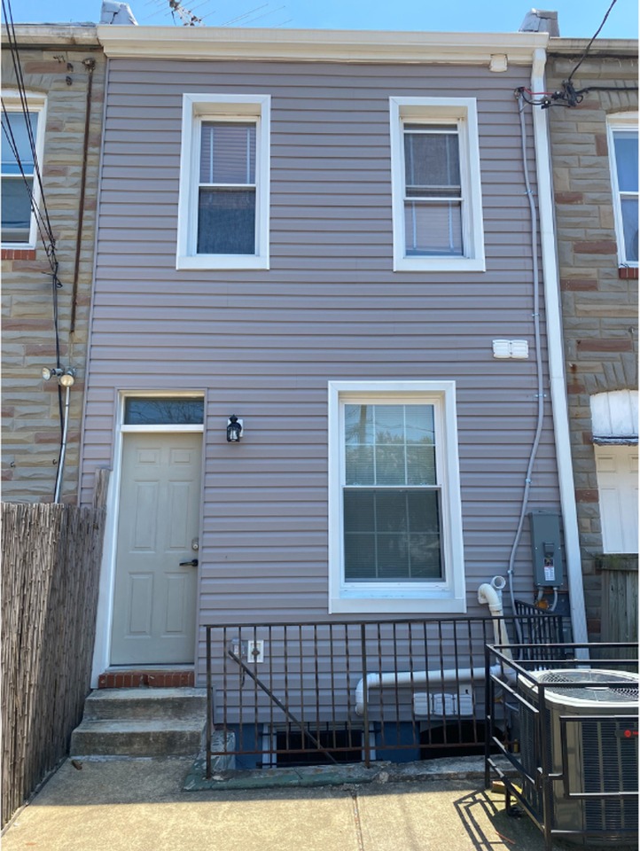 146 North East Avenue-C Available $850 #C - Photo 5 of 31