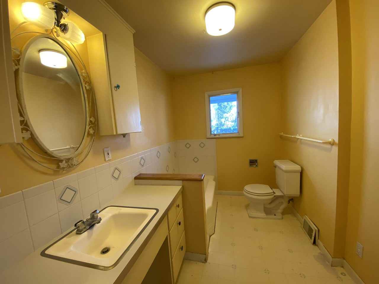 710 S 3rd Ave #1 - Photo 6 of 18