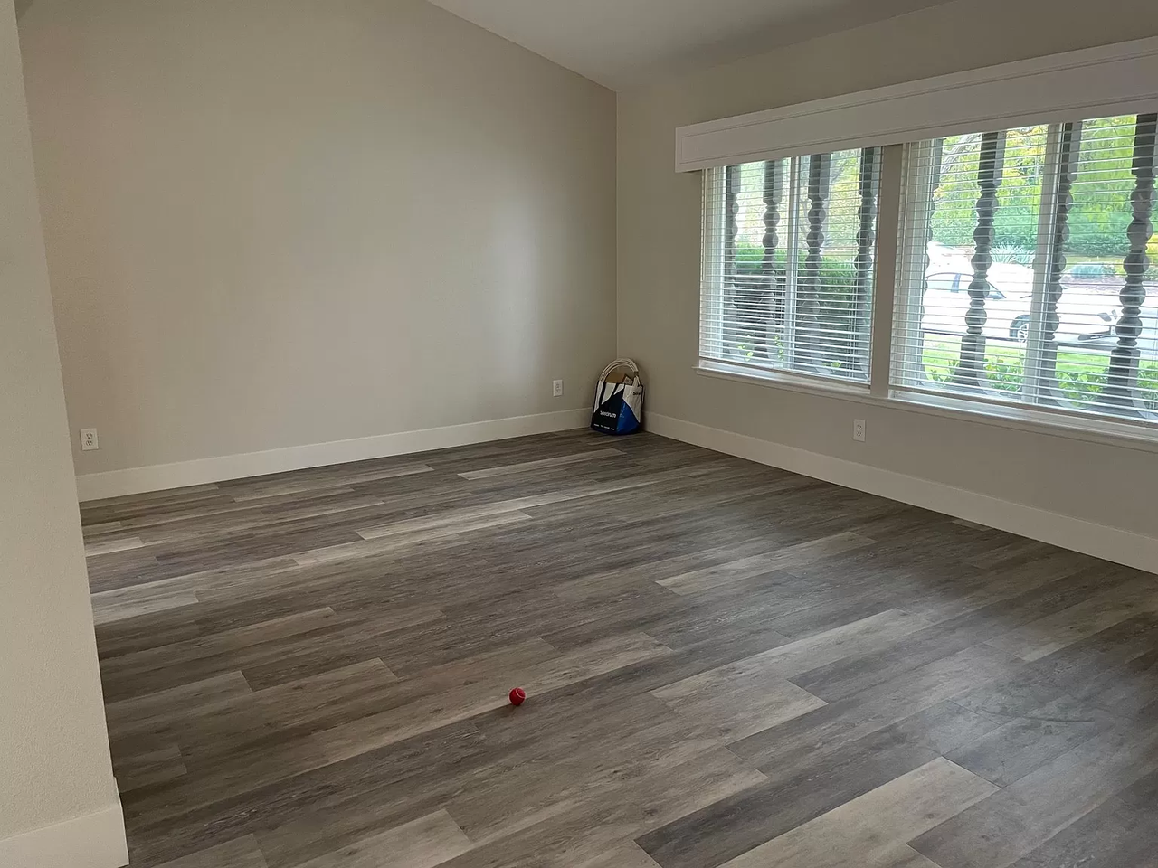 11918 Rancho Bernardo Road - Photo 2 of 5