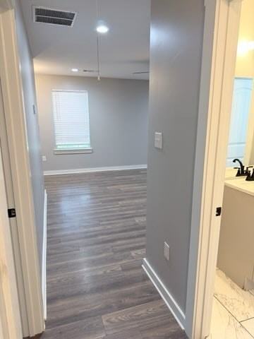 111 West Mallory Avenue - Photo 4 of 10