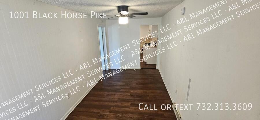 1001 Black Horse Pike - Photo 5 of 13