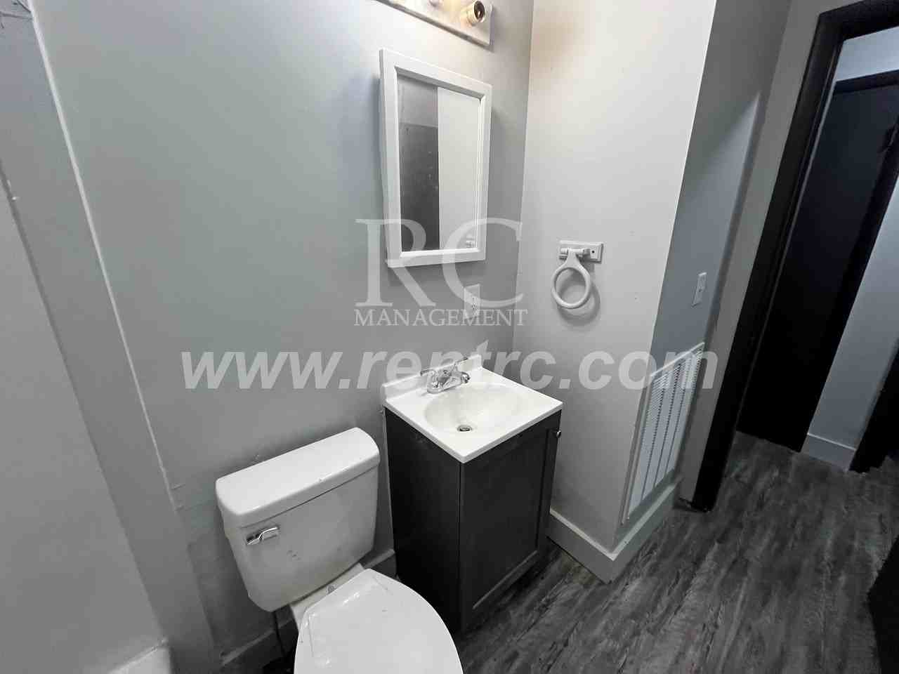 218 Tennessee Ave - Photo 4 of 13