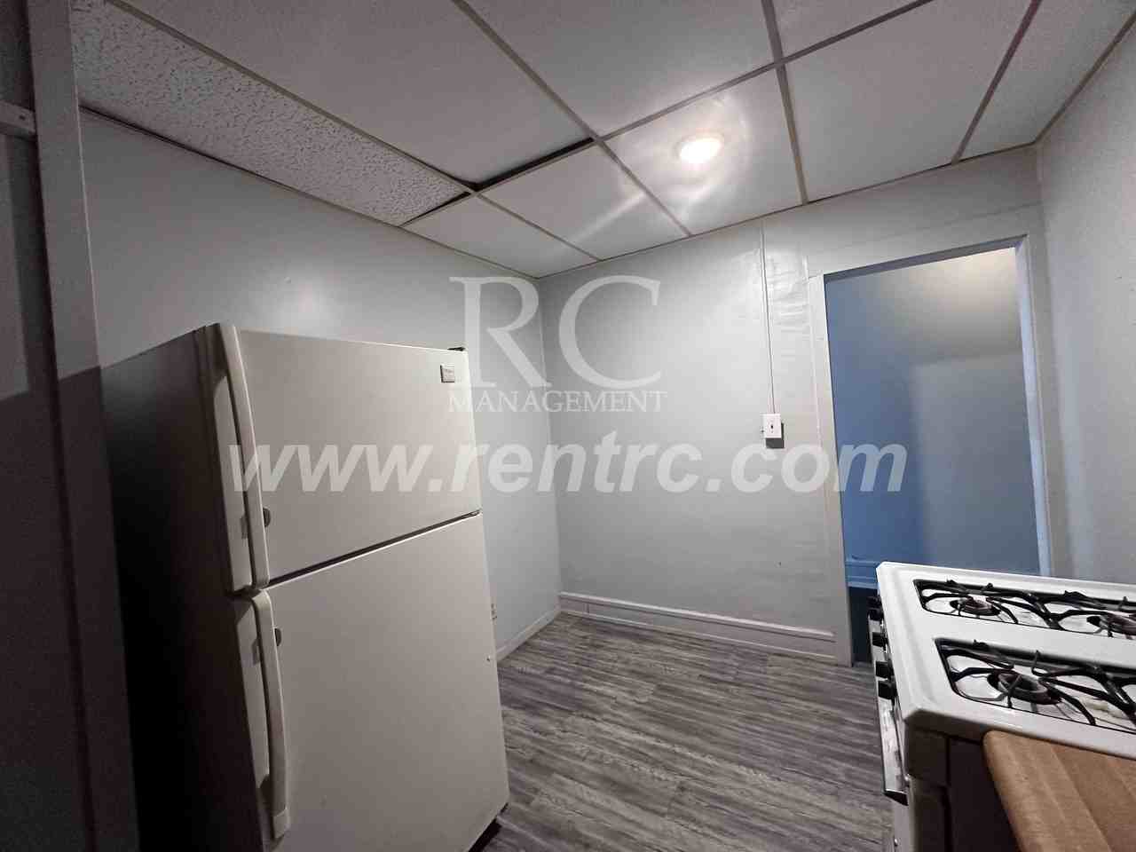 425 N Vermilion St Apt 3b #N - Photo 3 of 11