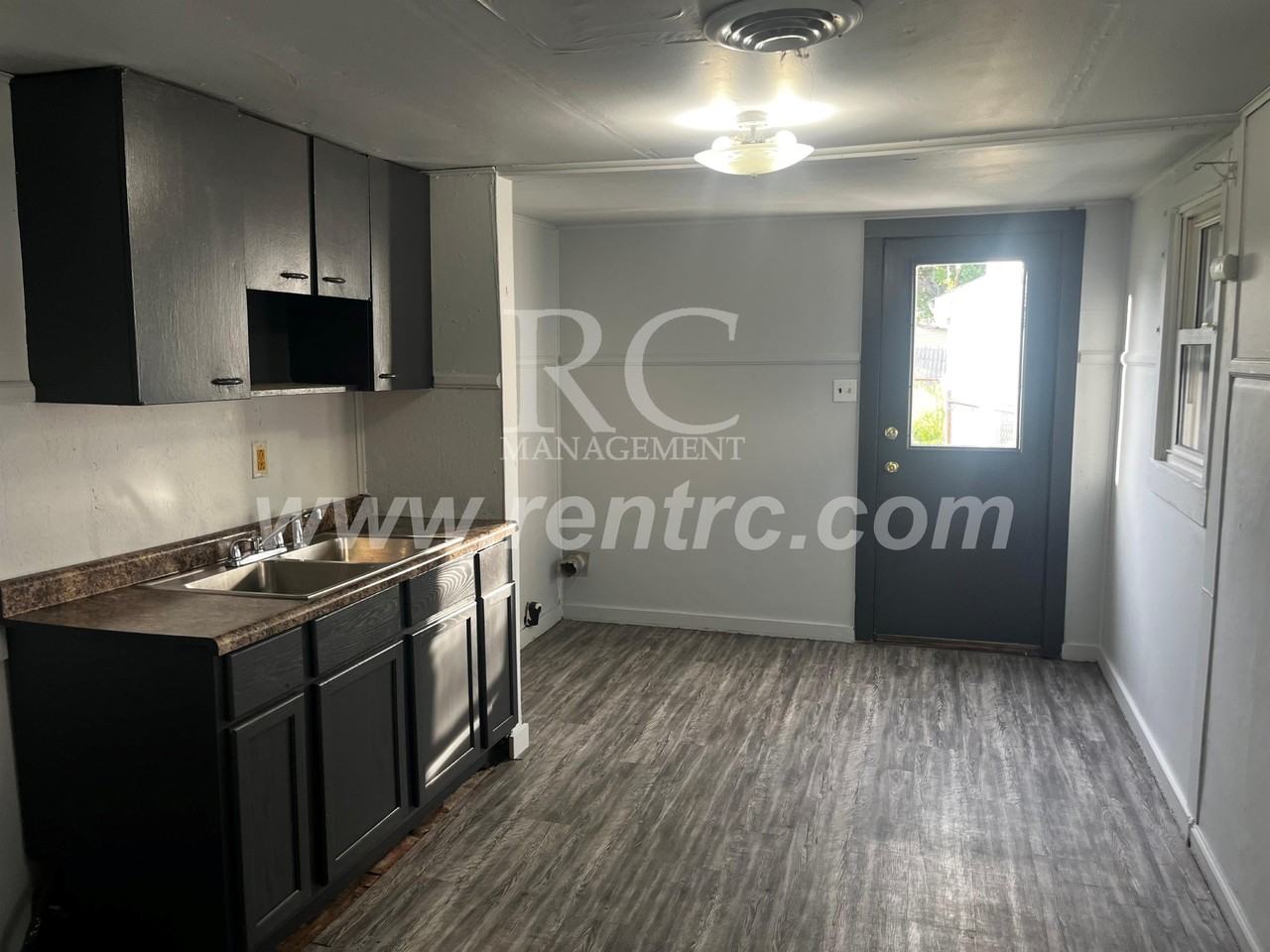 59 Juliana Dr - Photo 2 of 11