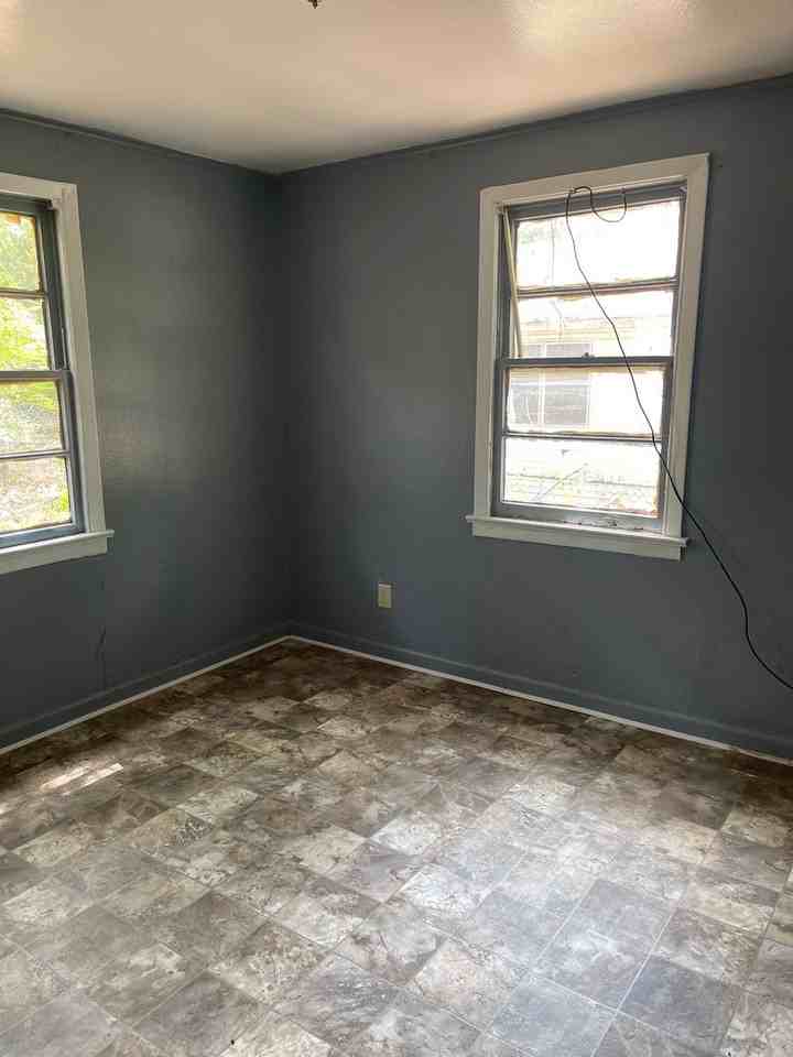 331 W 77th St - Photo 6 of 6