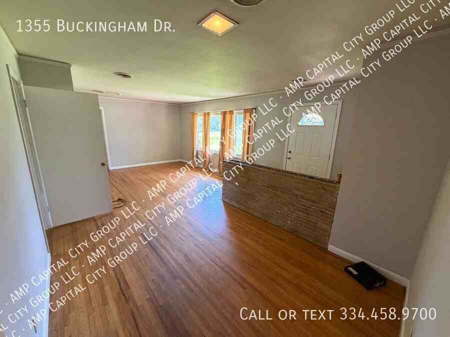 1355 Buckingham Dr - Photo 5 of 12