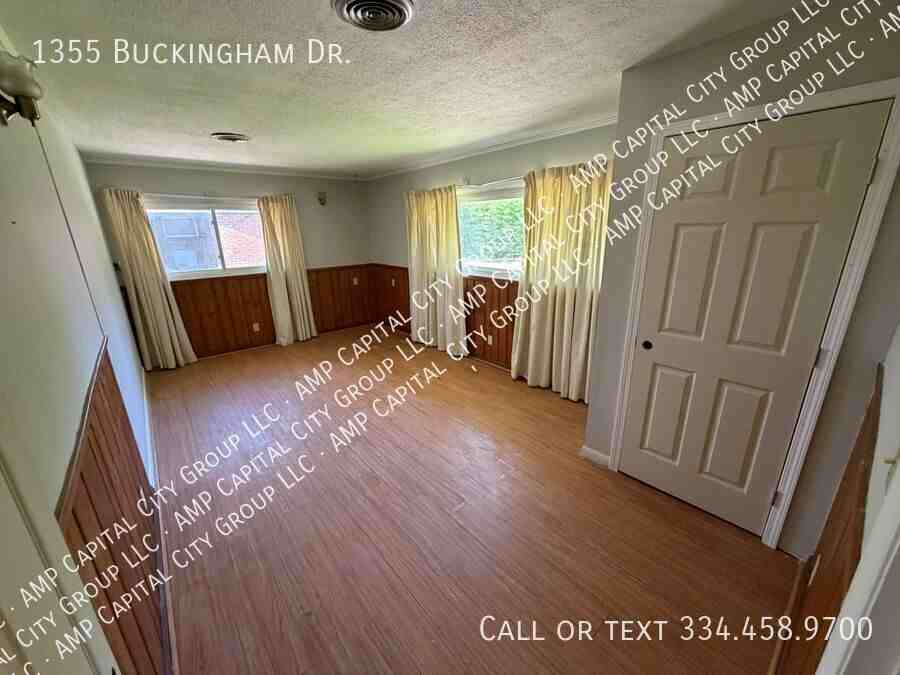 1355 Buckingham Dr - Photo 6 of 12